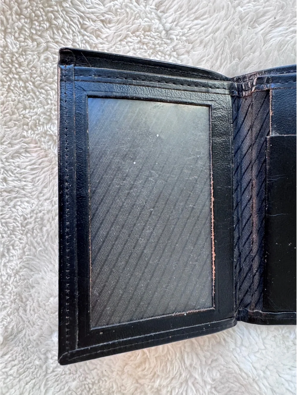 vintage Prince Gardner trifold wallet crafted from Top Grain Cowhide